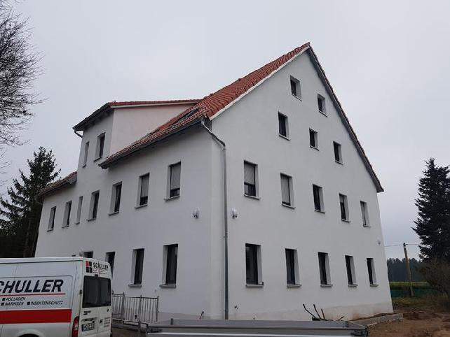 Sanierung eines Hauses mit 5 Wohneinheiten, Wir lieferten die Fenster,Vorbaurollos,Haustüre | Schuller GmbH, Neumarkt